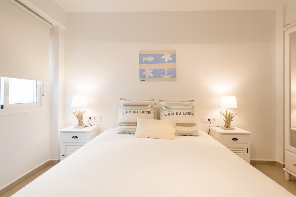 Pena City Center Apartment Малага Екстериор снимка